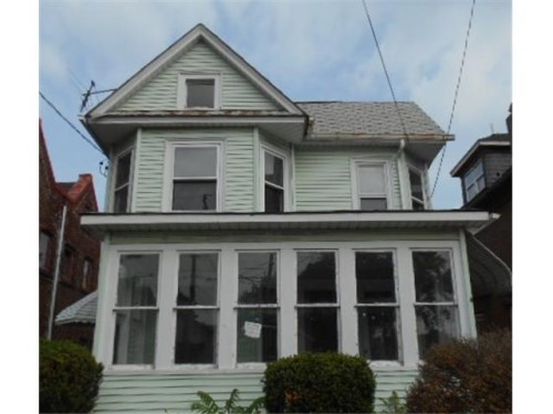 524 East 10th St
