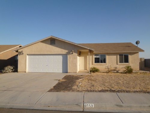 8553 E 39th Place