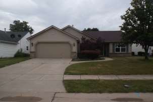 1028 Hornbeam Cir E