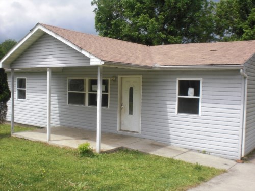 2 Meadow Ln