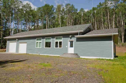 840 Redpoll Lane