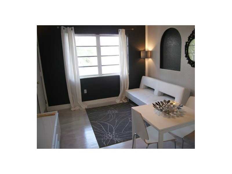 901 EUCLID AV # 4