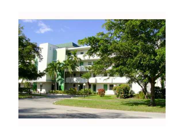1351 NE 191 ST # E312