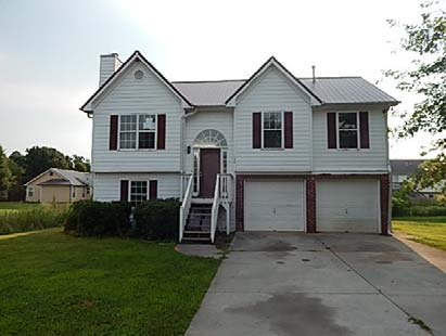 120 Nicole Circle