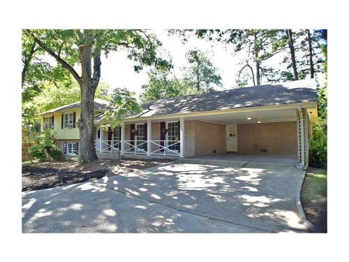 2699 Whispering Pines Court