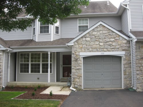 108 Thoroughbred Court