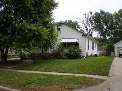 810 Webster Ave