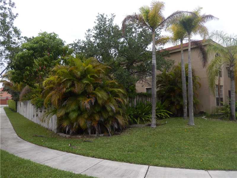 13316 NW 14 St