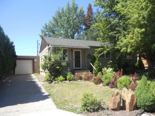 1919 N Rose Lane
