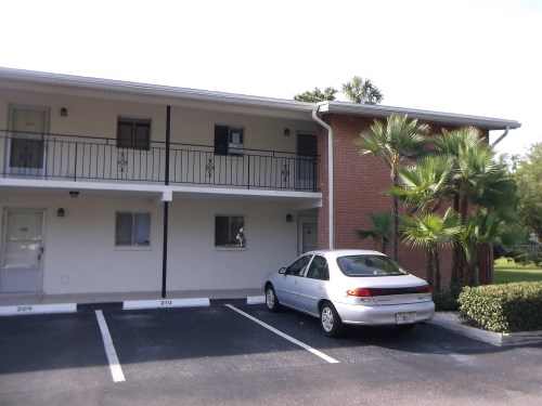 4500 Overlook Drive NE #208