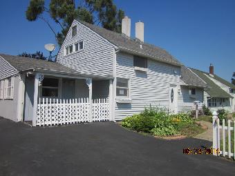 32 Aspen Ln