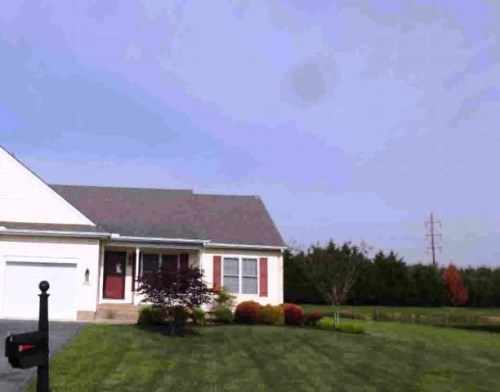 5910 Tappan Ln