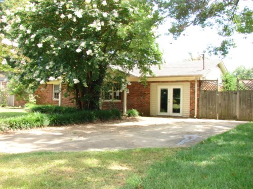 2205 Apolla Ln SE