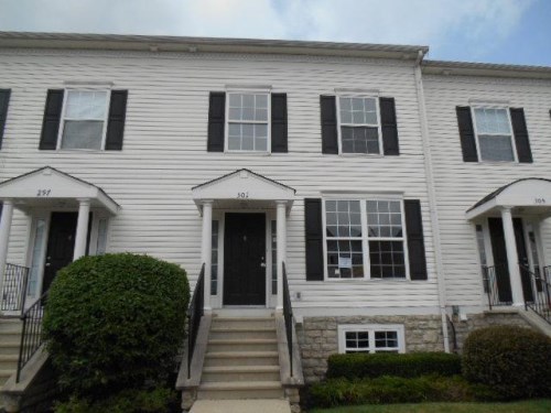 301 Shadbush Dr