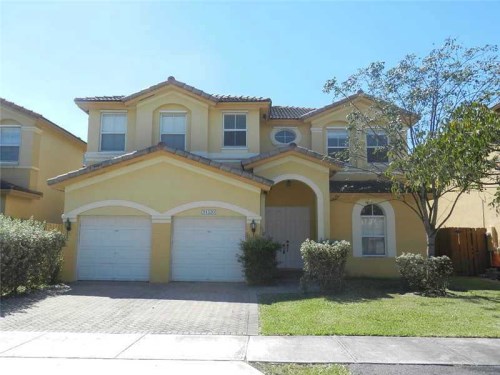 11520 NW 82 TE