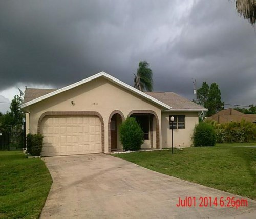 2561 SW Cameo Blvd