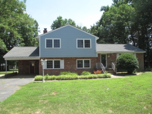 307 Meadowville Rd