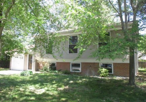 1103 Bannister Cir