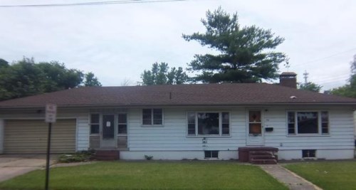 200 Roberts Ave