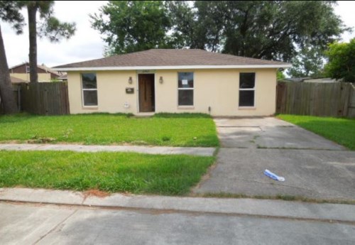2957 Glenbrook Dr