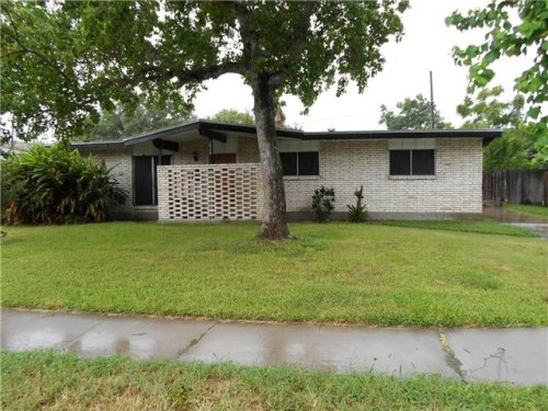 3826 Bentwood Ln