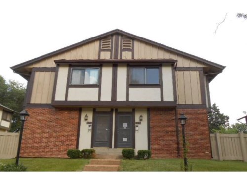 11190 Whispering Oaks Dr
