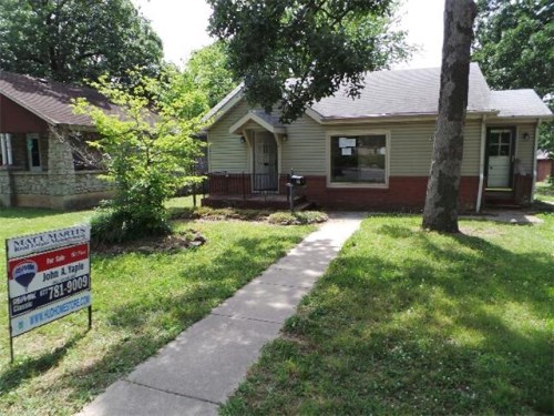 3234 Oak Ridge Dr