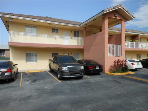 2951 W 80 ST # 108