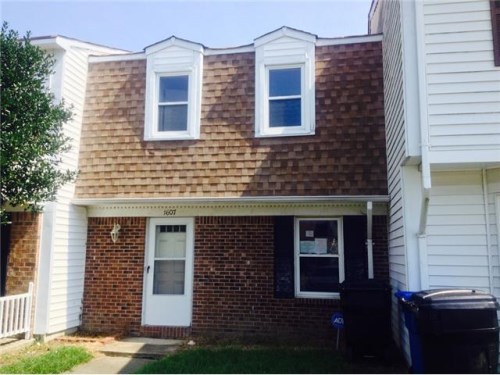 1607 Fairfax Dr