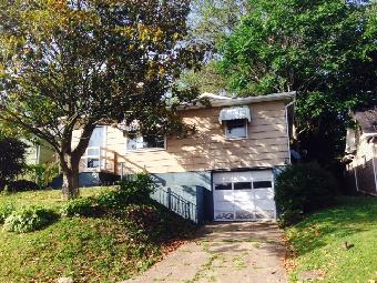 100 Valentia St