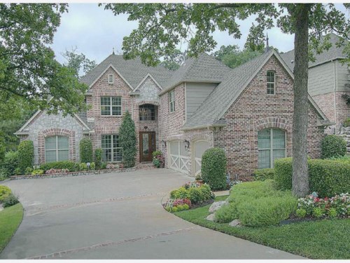 6920 E 115th Place