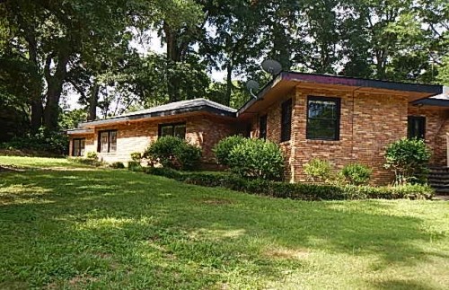 125 W Edgewood Dr