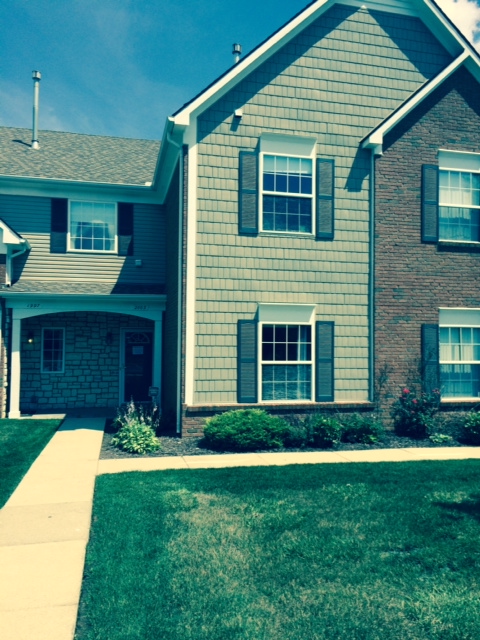 2003 Monarch Dr Unit 4