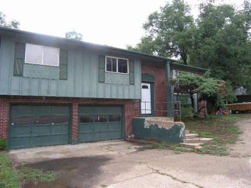 1526 N Murray Blvd