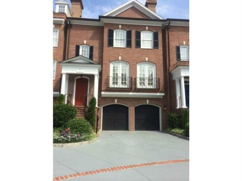 Unit 2 - 3533 Roxboro Road Ne