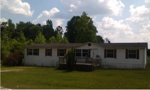 202 Leslie Rd