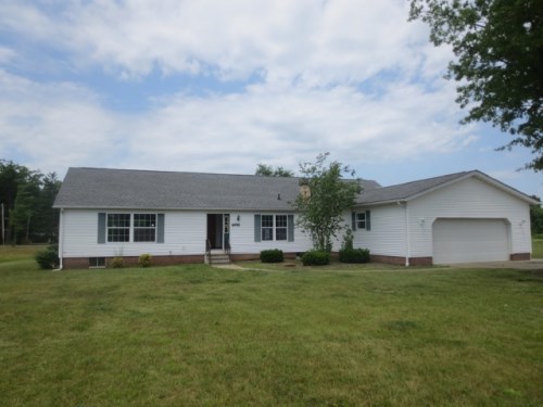 4995 Newton Falls