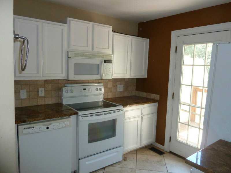 Unit 140 - 140 Holcomb Court