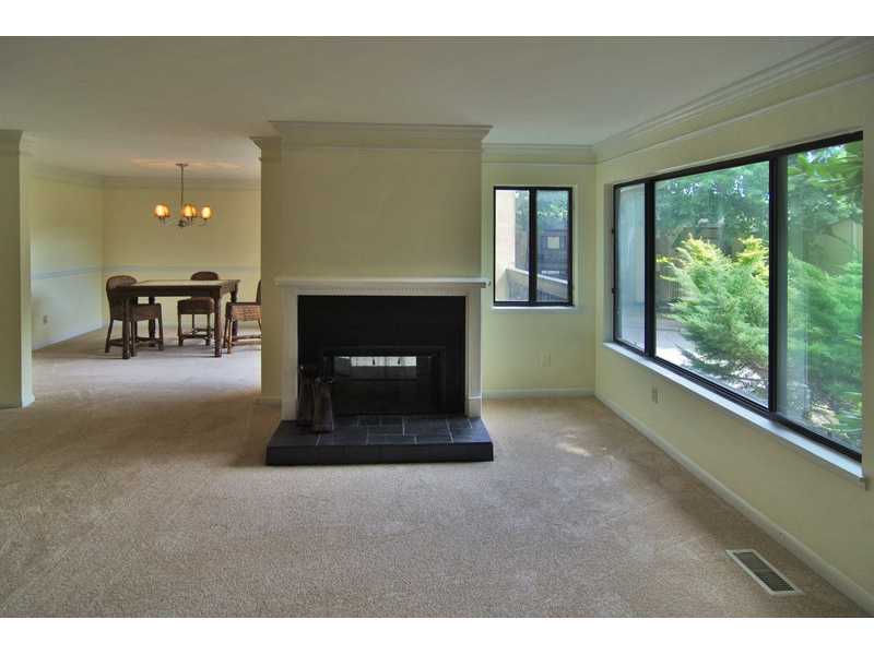 Unit 18 - 18 Gilbert Trail Ne