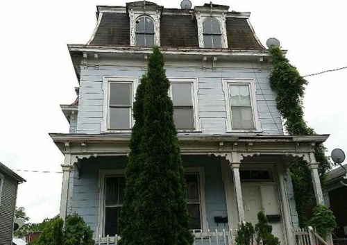 300 Mansion St