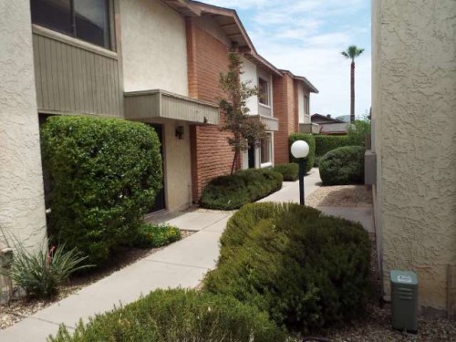 5106 N 17th Avenue Unit 18