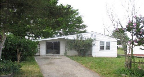 409 W South St