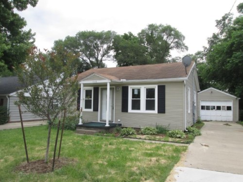 115 4th St