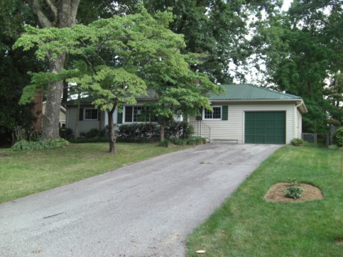 104 Forestdale Dr