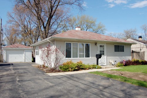 2404 Hawk Ln.