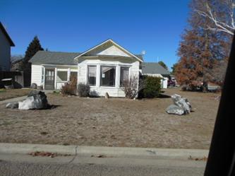 935 N 8th E