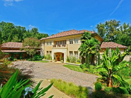 8200 Jett Ferry Road