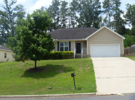 324 Carriage Ln