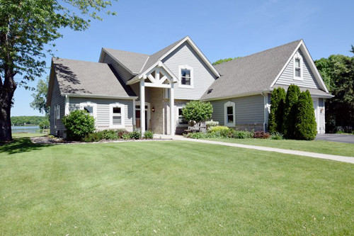 3243 Sylvester Dr