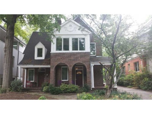 896 Charles Allen Drive Ne